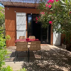 Petite Maison Cocooning A Les Mimosas Hébergement de vacances